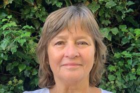 Headshot of Elizabeth Rimmer