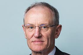 Headshot of Stephen Cottle