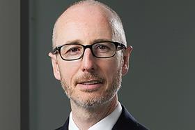 Christopher-tart-roberts-600x400