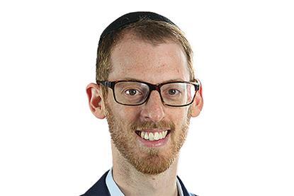 Headshot of Daniel Clyne