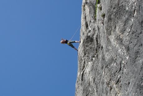 risk-cliff-edge-climber