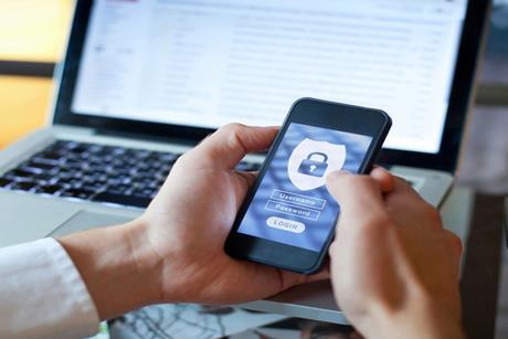 cyber security Twitter 1024 x 512 pixels