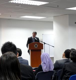 Andrew Caplen delivers public lecture in Malaysia
